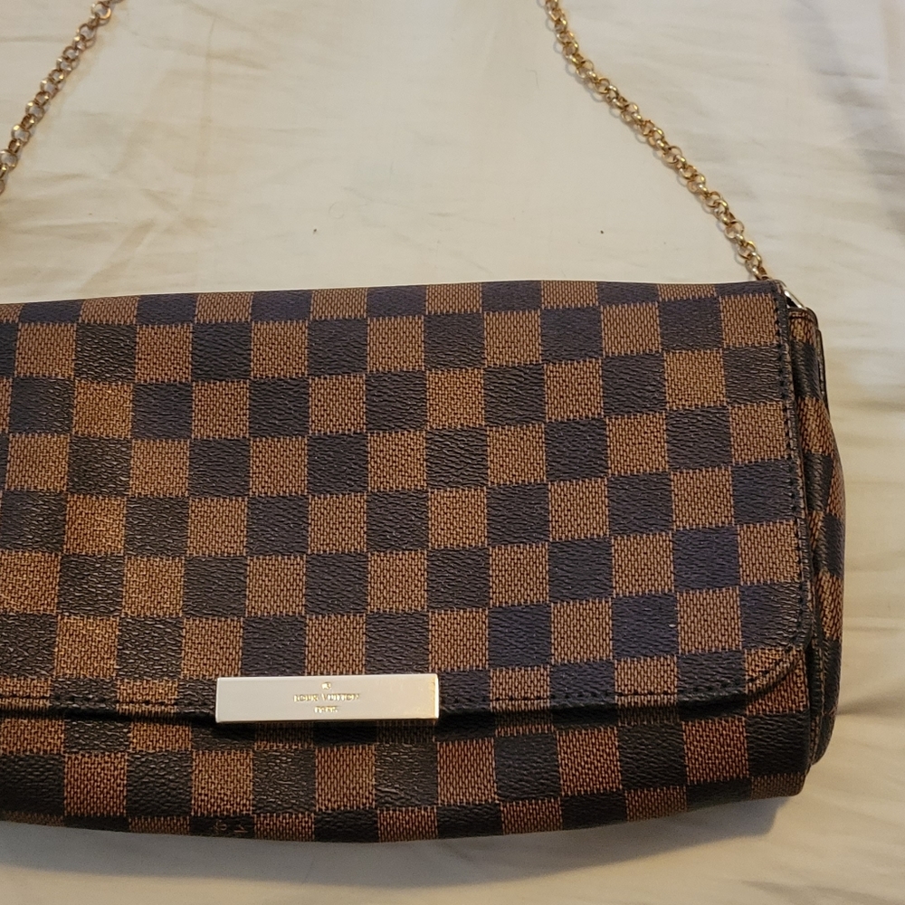 Louis Vuitton crossbody